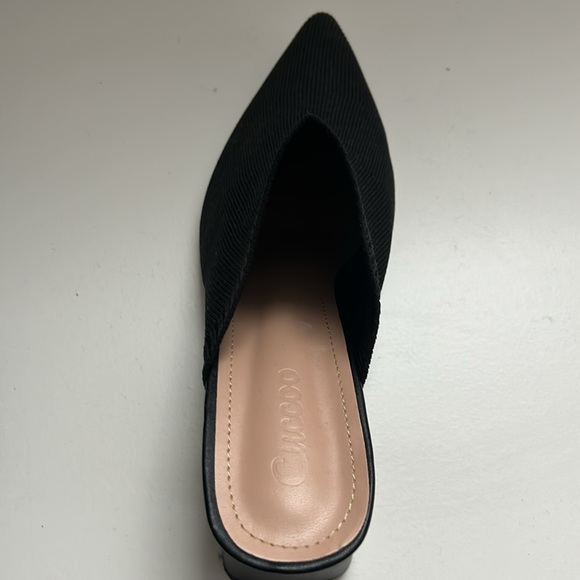 🖤Classy minimal stretchy fabric mules🖤 - Picture 4 of 4